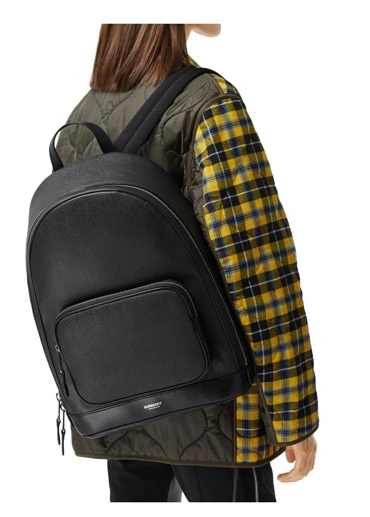 商品Burberry|Grainy leather backpack,价格¥10952,第3张图片详细描述