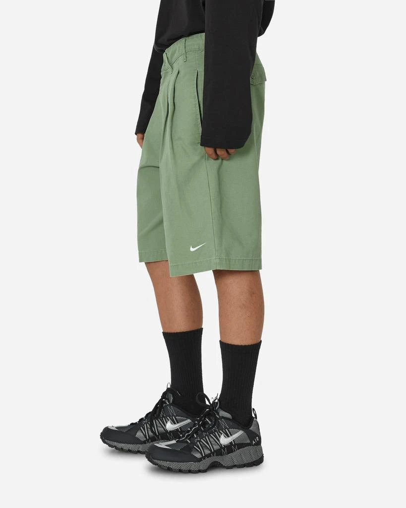 商品NIKE|Pleated Chino Shorts Oil Green,价格¥269,第2张图片详细描述