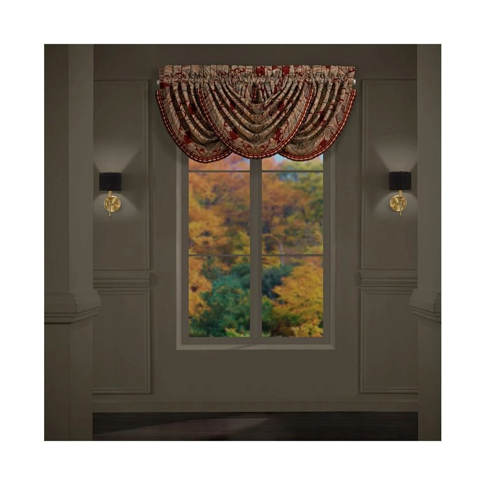 商品J Queen New York|CLOSEOUT! Rousseau Waterfall Window Valance, 33" x 49",价格¥667,第2张图片详细描述