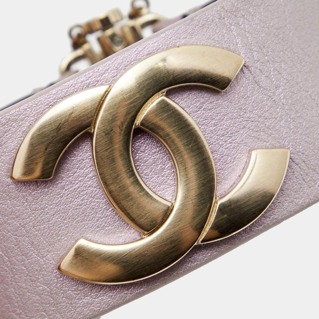 商品[二手商品] Chanel|Chanel Metallic Lavender Gold Tone Wrap Cuff Bracelet,价格¥3004,第5张图片详细描述