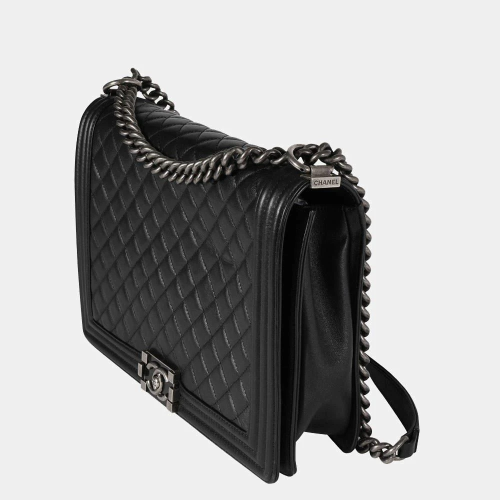 商品[二手商品] Chanel|Chanel Black Quilted Lambskin Leather Large Boy Shoulder Bag,价格¥38194,第2张图片详细描述