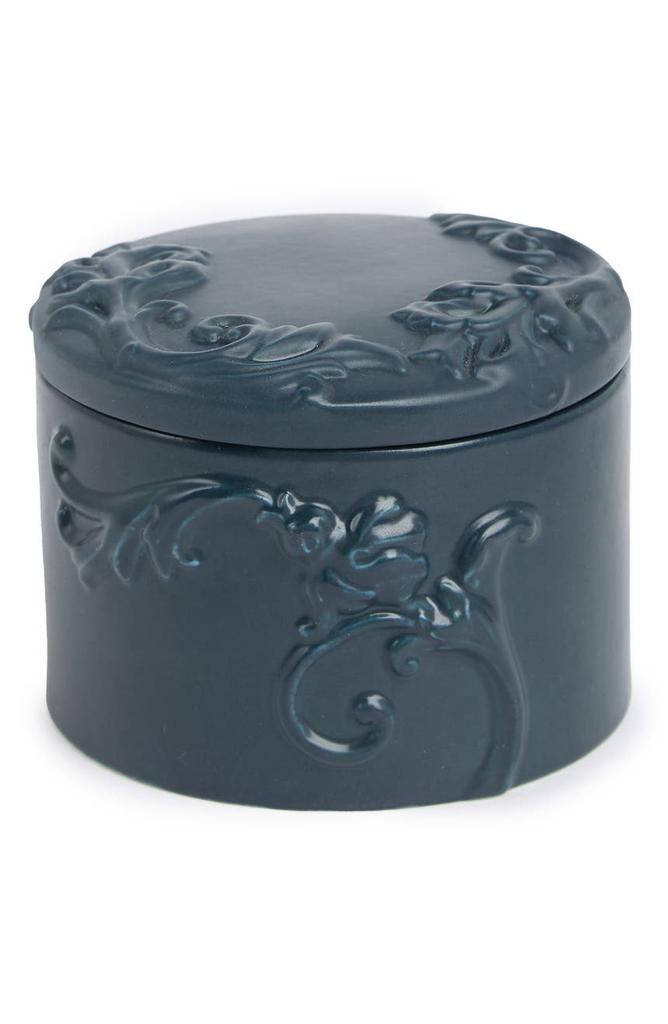 sprig & vine carved covered trinket box商品第1张图片规格展示