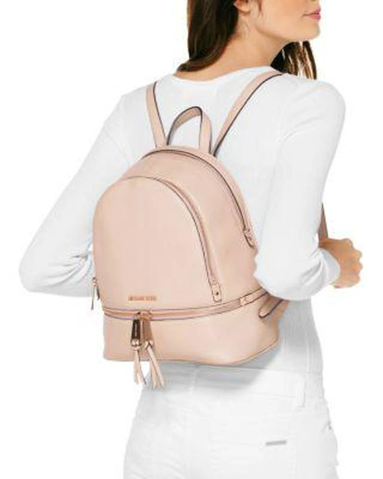 商品Michael Kors|Michael Kors Rhea Medium Zip Leather Backpack,价格¥1674,第2张图片详细描述