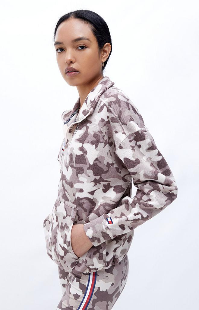 Camouflage Fleece Half Zip Sweatshirt商品第2张图片规格展示