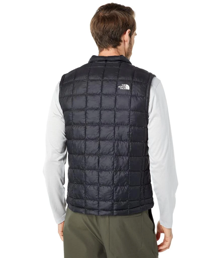 商品The North Face|Thermoball Eco Vest,价格¥913,第2张图片详细描述