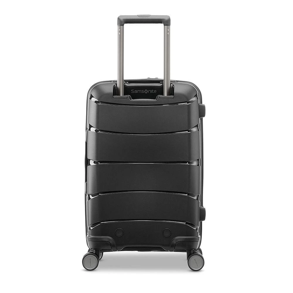 Outline Pro 22 x 14 x 9 Carry-On Spinner 商品