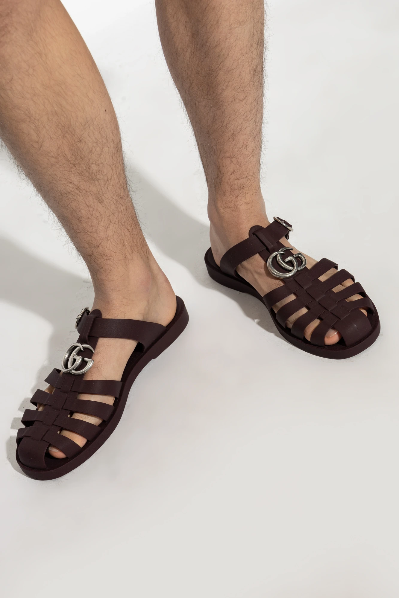 商品【商品预售7天】 Gucci|Gucci 男士凉鞋 812582J87006004 红色,价格¥3775 描述