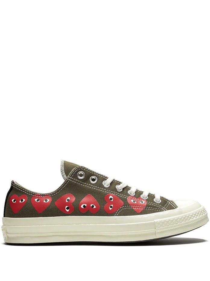 COMME DES GARCONS PLAY X CONVERSE CHUCK TAYLOR MULTI HEART LOW TOP SNEAKERS商品第1张图片规格展示