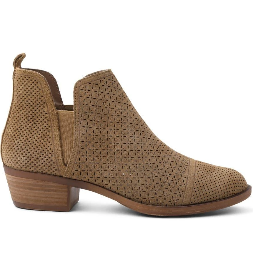 商品Kensie|Gylnda Laser Cut Bootie,价格¥206,第2张图片详细描述
