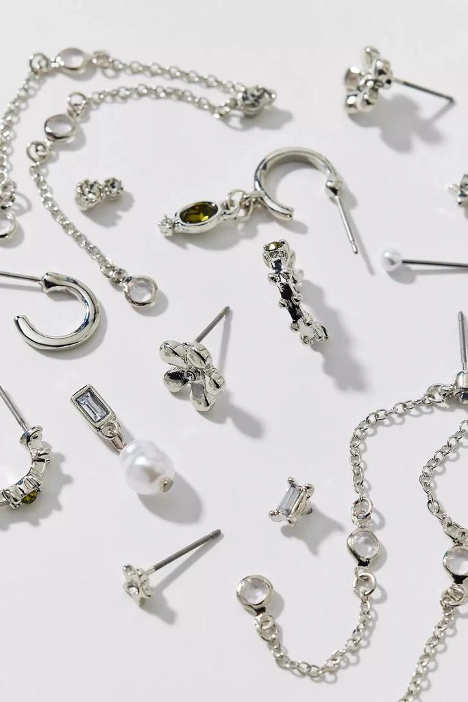 商品Urban Outfitters|Poppy Rhinestone Post And Hoop Earring Set,价格¥185,第1张图片