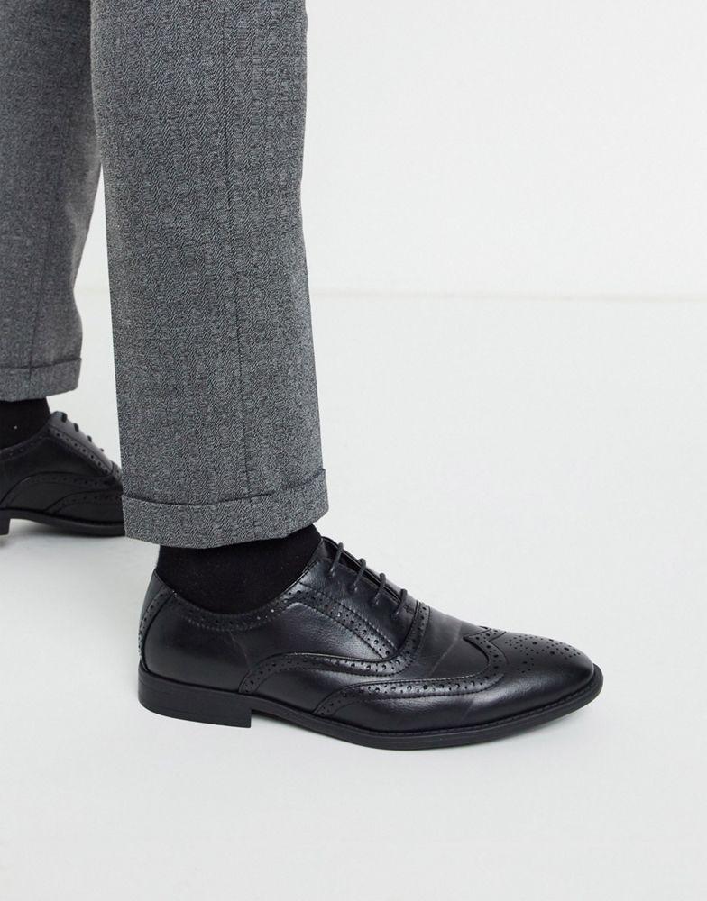 商品ASOS|ASOS DESIGN brogue shoes in black faux leather,价格¥216,第1张图片