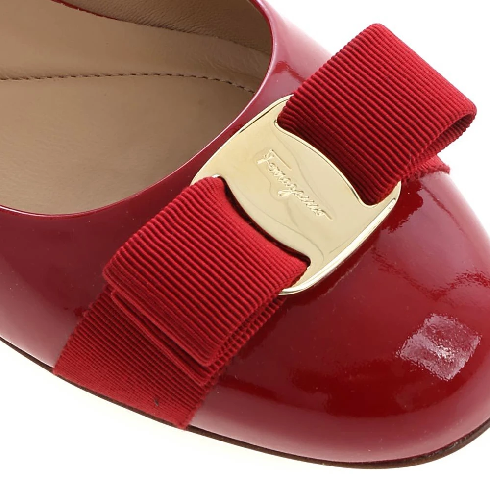 SALVATORE FERRAGAMO 女士红色芭蕾舞鞋 0592125 商品