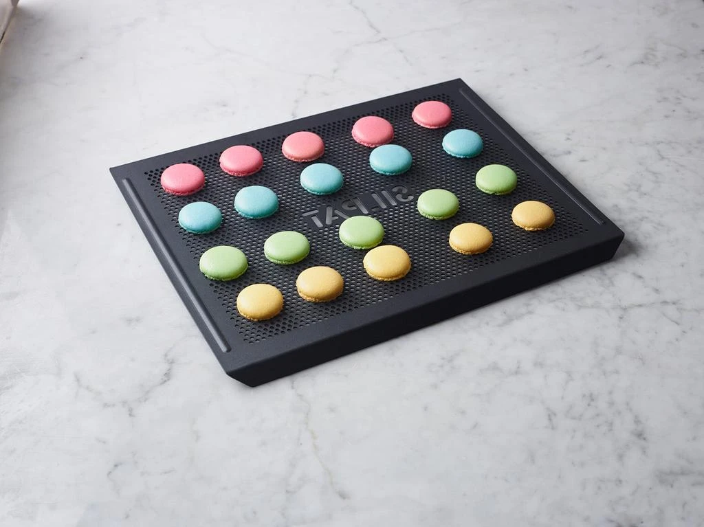 商品Silpat|Cook N' Cool Perforated Baking Tray, 13-1/2" x 16-5/8",价格¥393,第5张图片详细描述