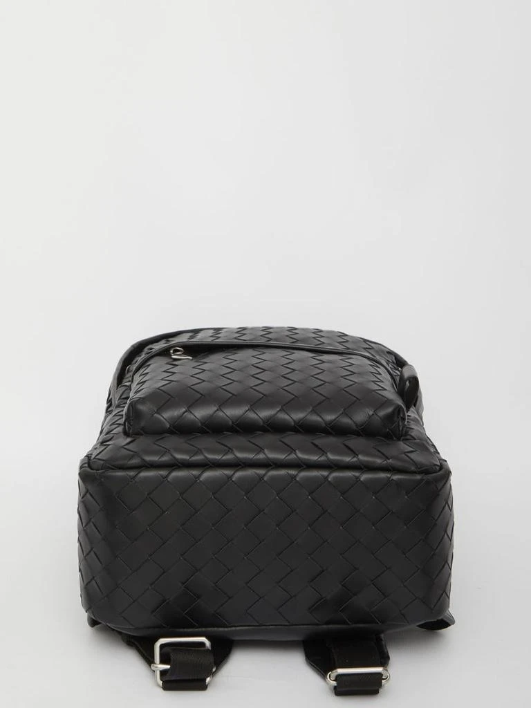 商品Bottega Veneta|Black leather backpack,价格¥19895,第3张图片详细描述
