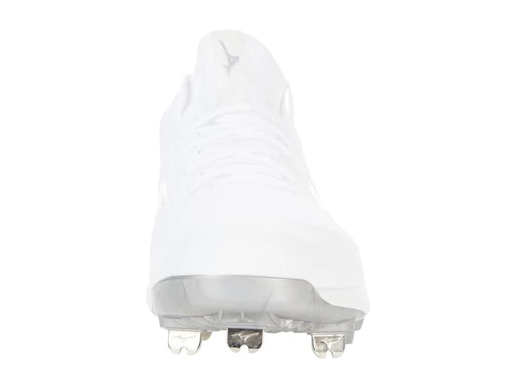 Dominant Knit Metal Softball Cleat 商品