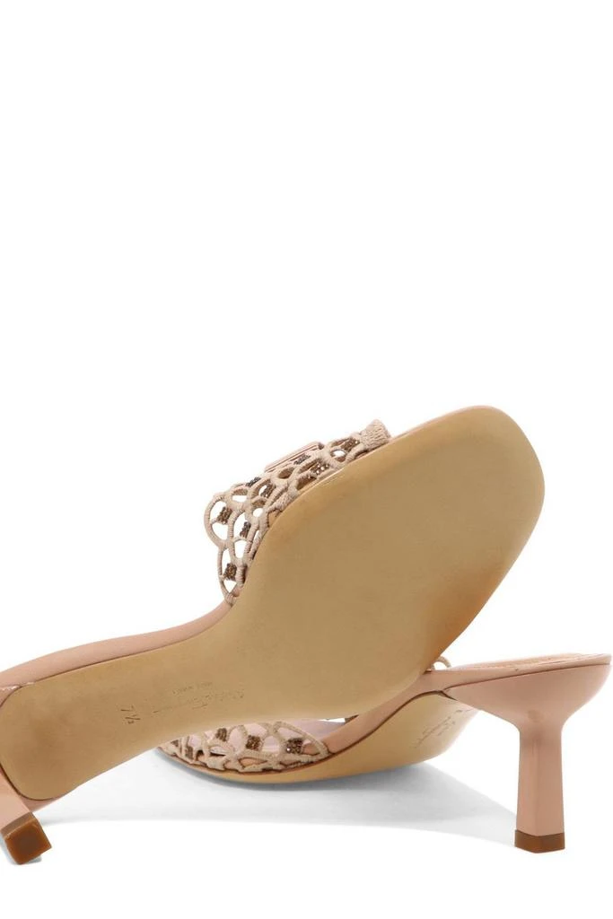 商品Salvatore Ferragamo|Salvatore Ferragamo Bow Detail Heeled Sandals,价格¥3797,第5张图片详细描述