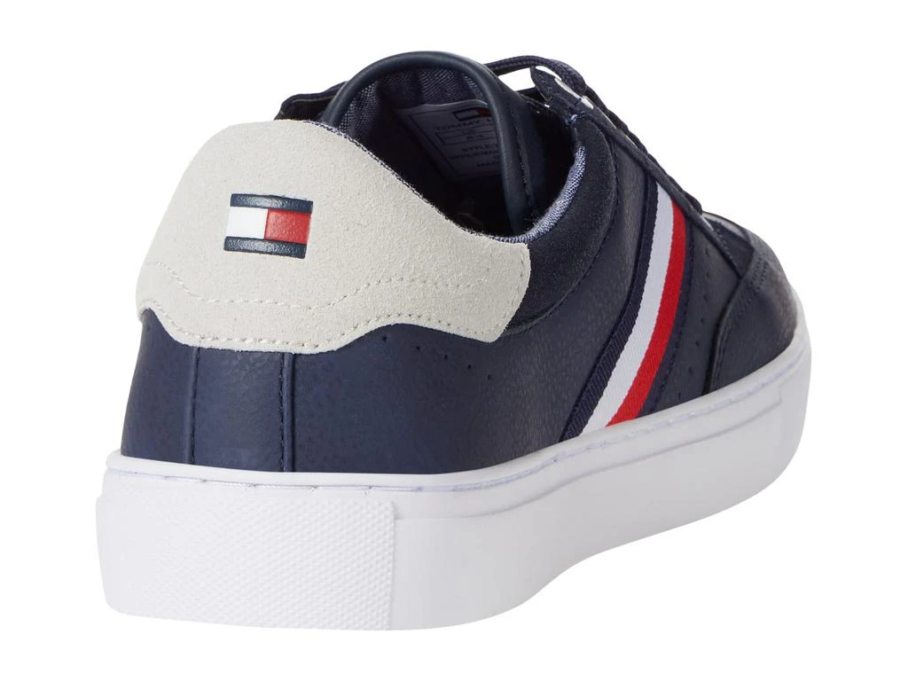 商品Tommy Hilfiger|Bisque,价格¥373,第5张图片详细描述