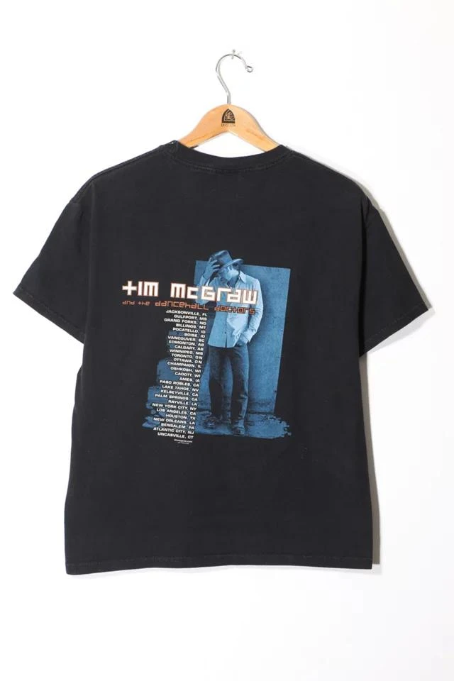 商品Urban Outfitters|Vintage Tim McGraw 2002 Concert Tour T-shirt,价格¥673,第3张图片详细描述