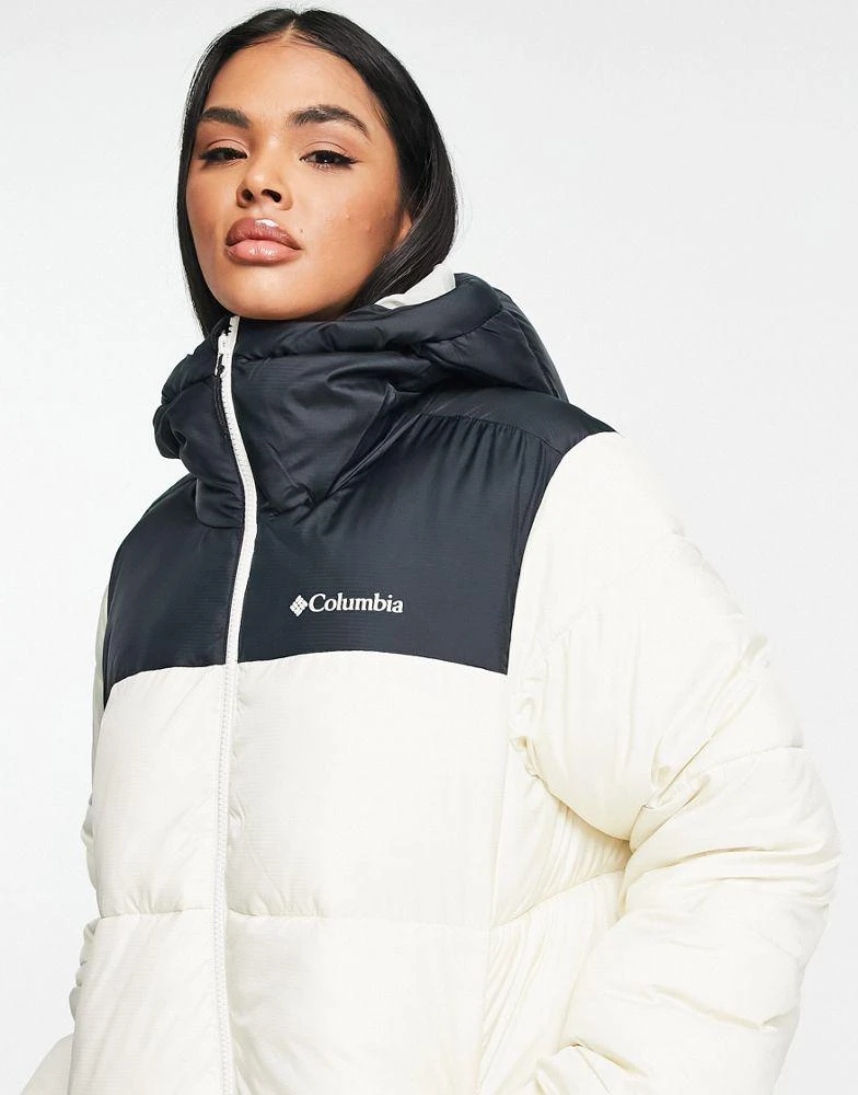 商品Columbia|Columbia Puffect long line puffer coat in beige/black Exclusive at ASOS,价格¥955,第4张图片详细描述