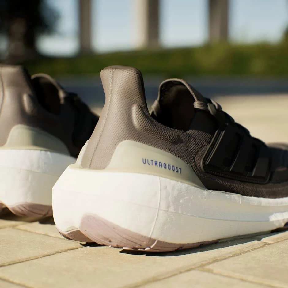 Ultraboost Light Shoes 商品
