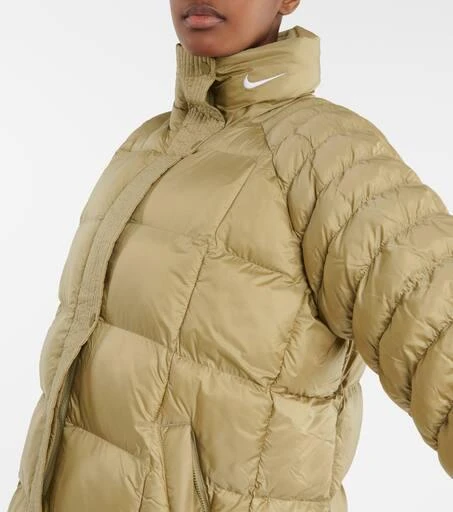 商品NIKE|Swoosh Puffer PrimaLoft® parka,价格¥2320,第4张图片详细描述