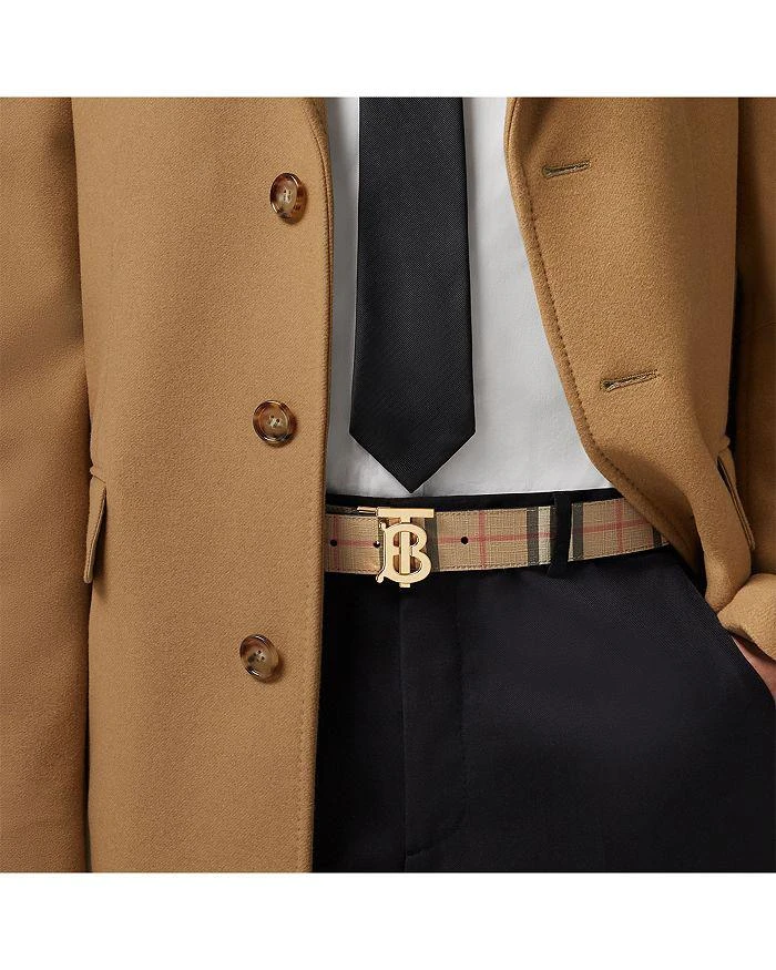 商品Burberry|Men's Reversible Monogram Motif Vintage Check Belt,价格¥3038,第2张图片详细描述