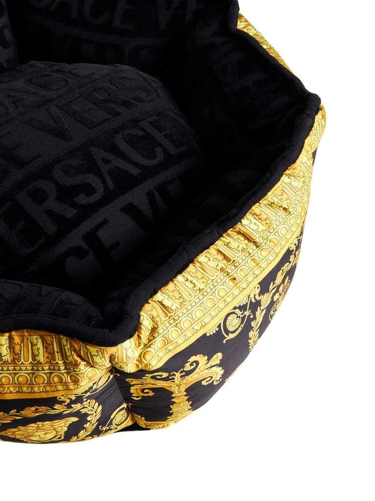 商品Versace|Versace Baroque Pattern Pet Bed,价格¥3284,第2张图片详细描述