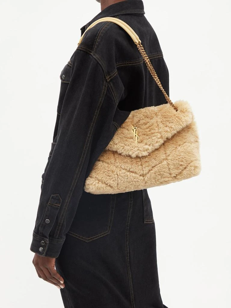 商品Yves Saint Laurent|Loulou small quilted shearling shoulder bag,价格¥30617,第2张图片详细描述