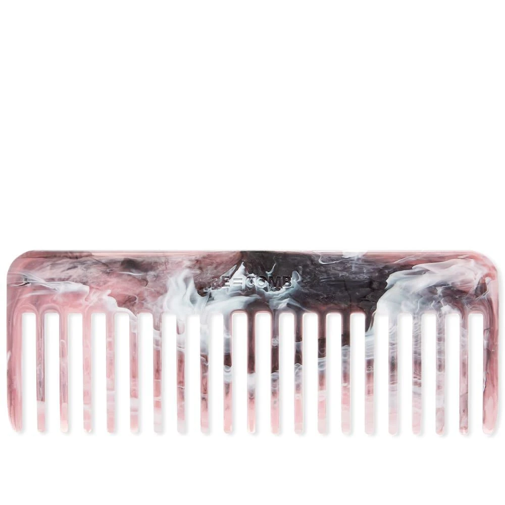 商品Re=Comb|Re=Comb Recycled Plastic Hair Comb,价格¥152,第1张图片
