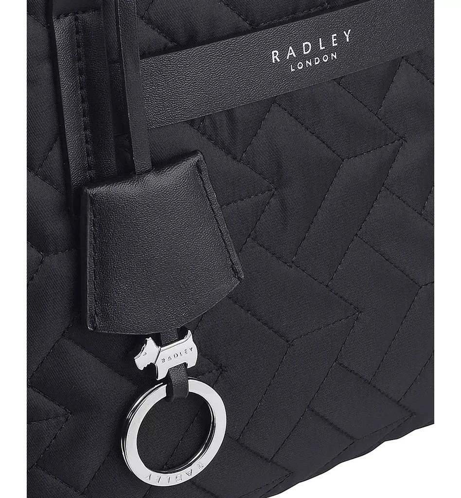 商品Radley|Women's Finsbury Park Quilt Medium   Ziptop Satchel,价格¥1451,第5张图片详细描述