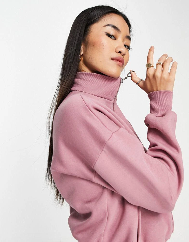 商品ASOS|ASOS DESIGN brushed fleece half zip jogger jumpsuit in dusky rose,价格¥181,第3张图片详细描述