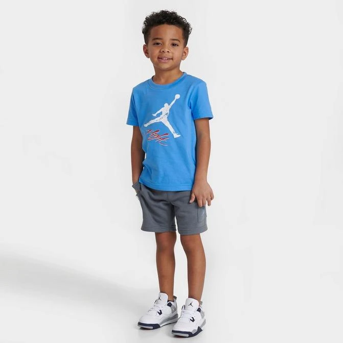 商品Jordan|Kids' Toddler Jordan Jumpman Flight T-Shirt and Cargo Shorts Set,价格¥60,第1张图片