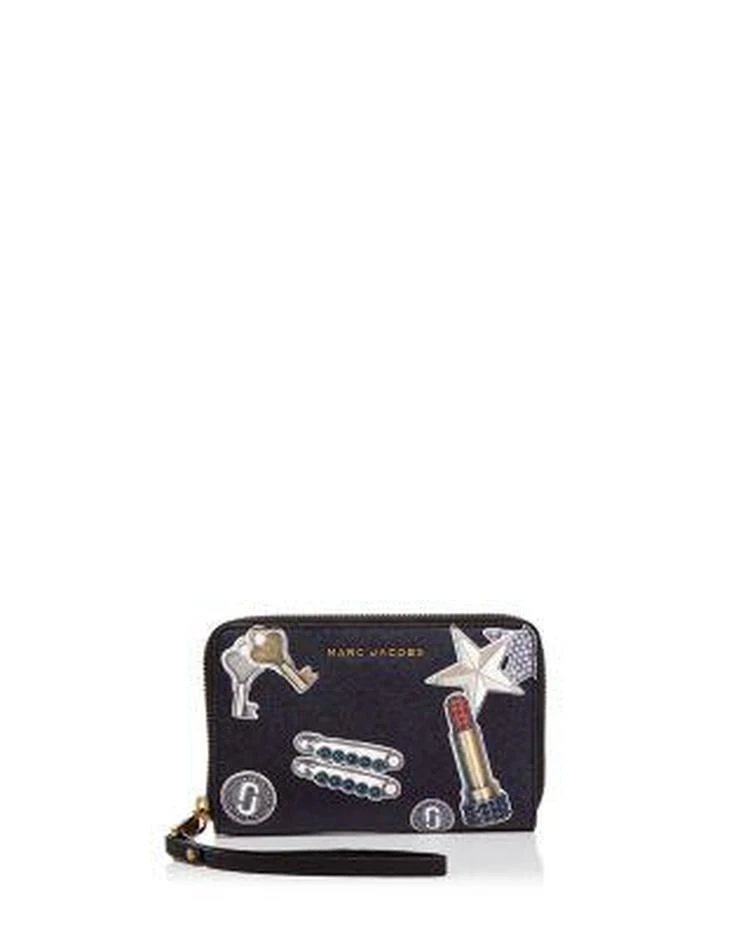 商品Marc Jacobs|MARC JACOBS Tossed Charms Zip Saffiano Leather Phone Wristlet,价格¥533,第1张图片