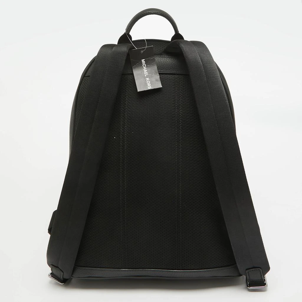 商品Michael Kors|Michael Kors Black/Bright Red Signature Coated Canvas Striped Cooper Backpack,价格¥3731,第4张图片详细描述