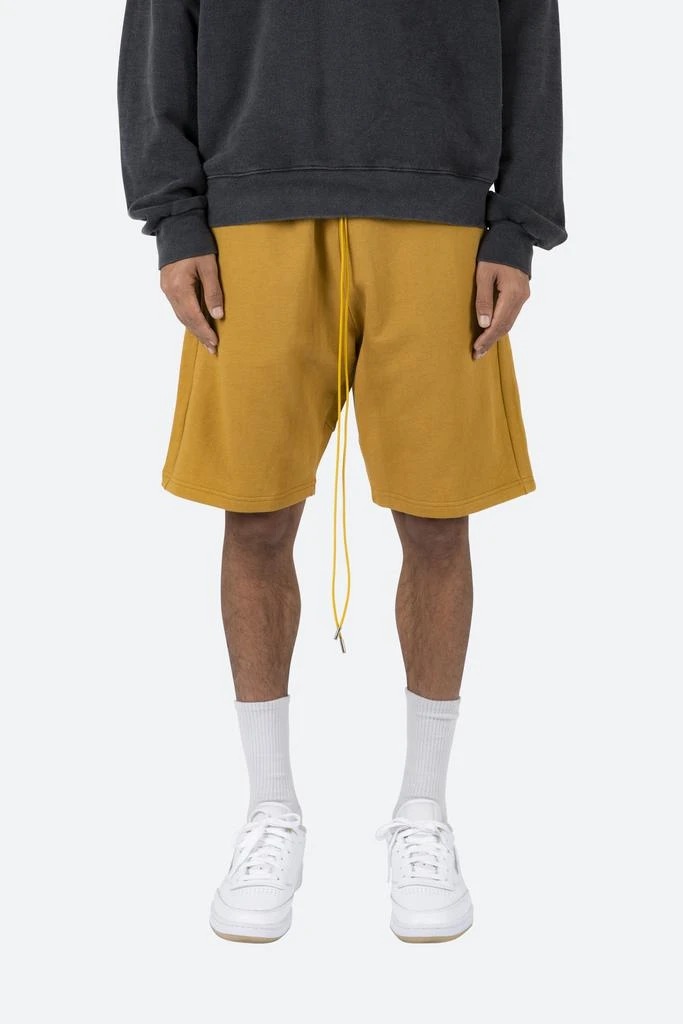 商品MNML|Flap Pocket Sweatshorts - Mustard,价格¥121,第1张图片