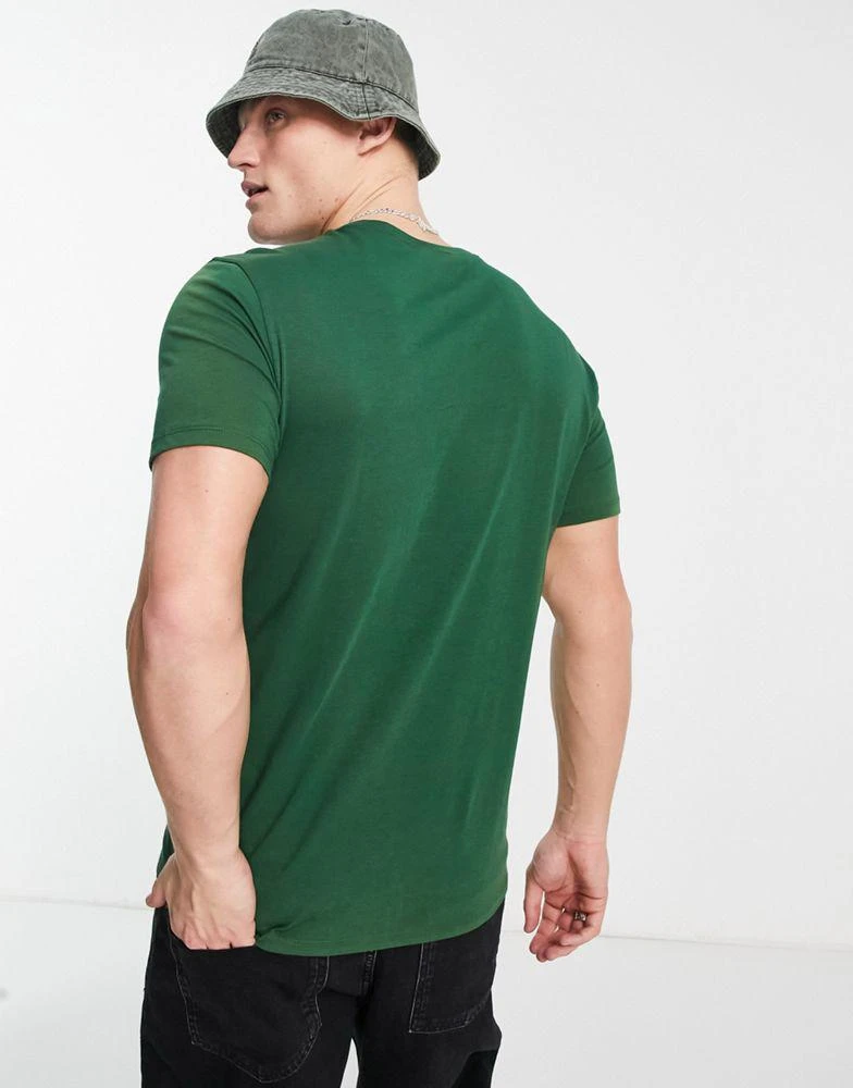 商品Lacoste|Lacoste logo t-shirt in green,价格¥371,第2张图片详细描述