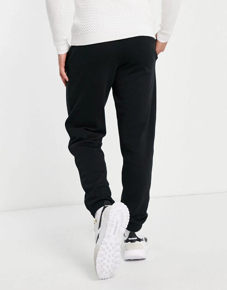 商品Fred Perry|Fred Perry loopback joggers in black,价格¥770,第2张图片详细描述