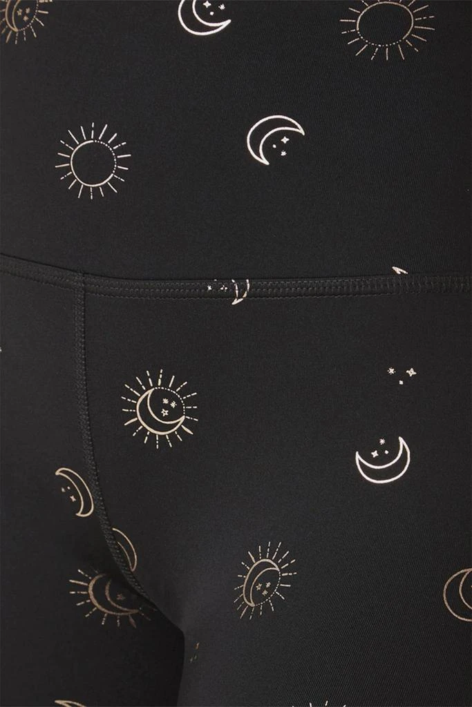 商品Beyond yoga|High Waisted Midi Legging - Black-Light Rose Gold Sun And Moon,价格¥767,第5张图片详细描述