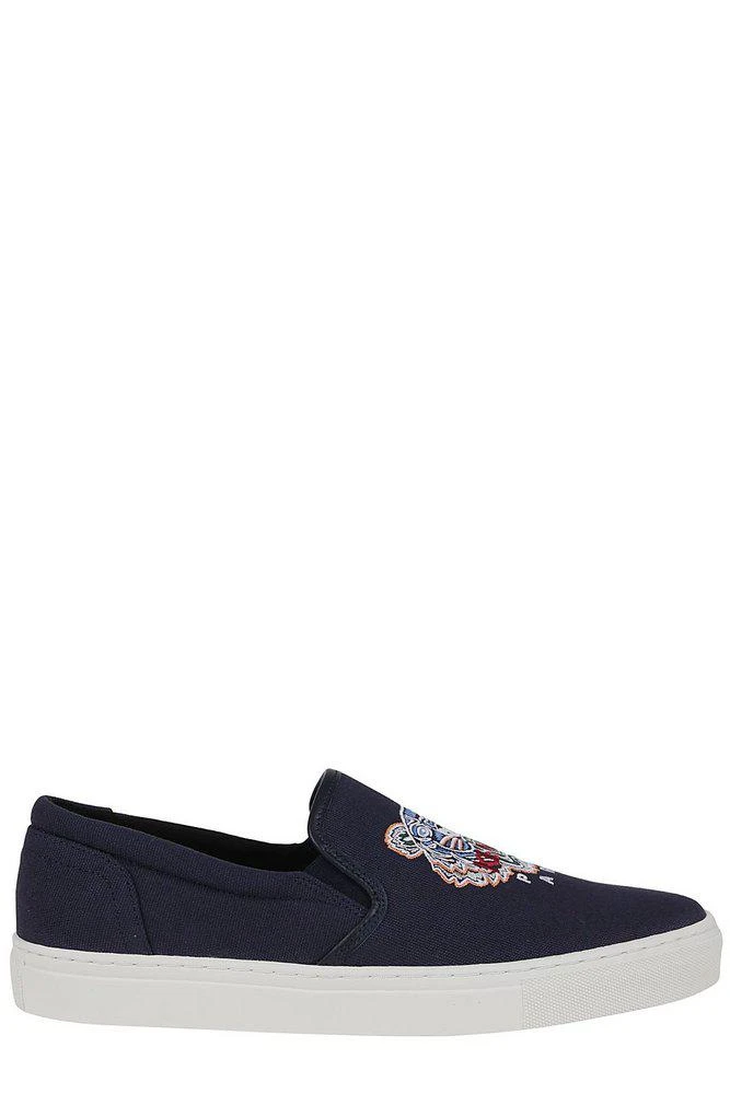 商品Kenzo|Kenzo Tiger-Embroidered Round-Toe Slip-On Sneakers,价格¥1324,第1张图片