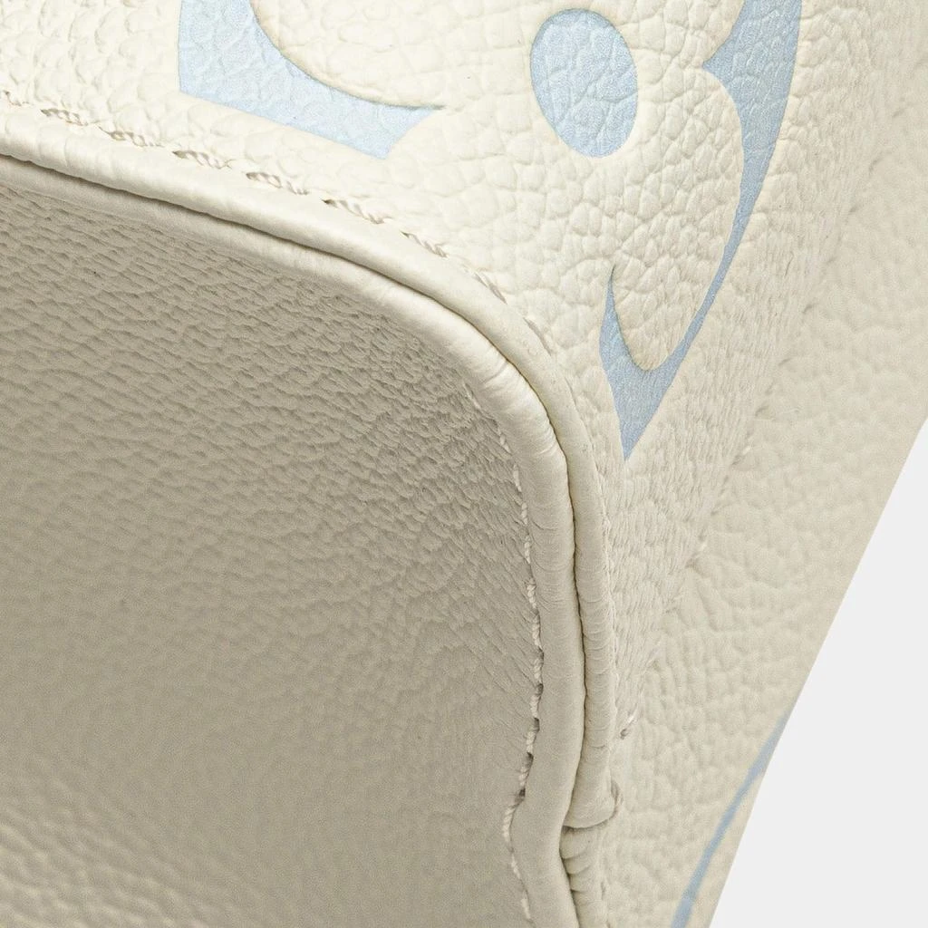 Louis Vuitton Blue/White Monogram Empreinte Giant Onthego PM 商品