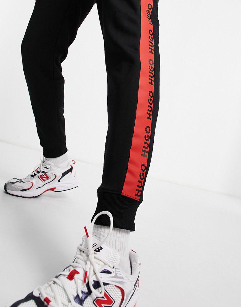 Hugo Darpaccio tape detail joggers in black商品第3张图片规格展示