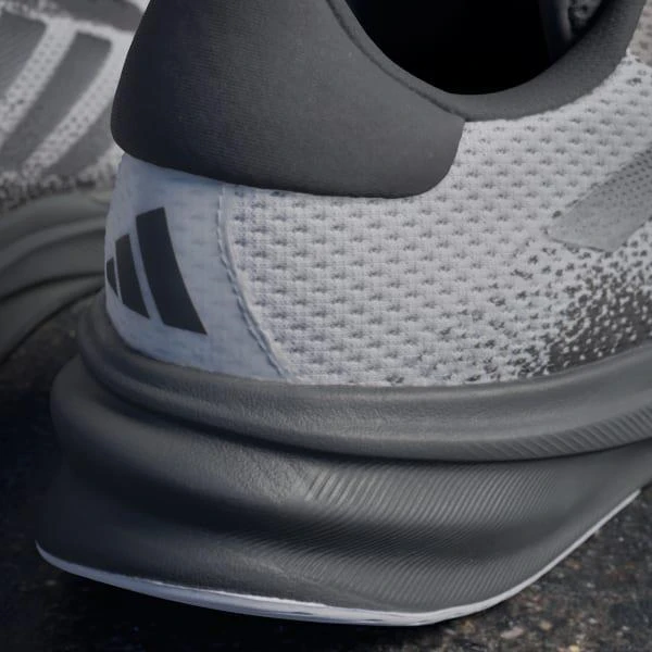 Supernova Stride Shoes 商品