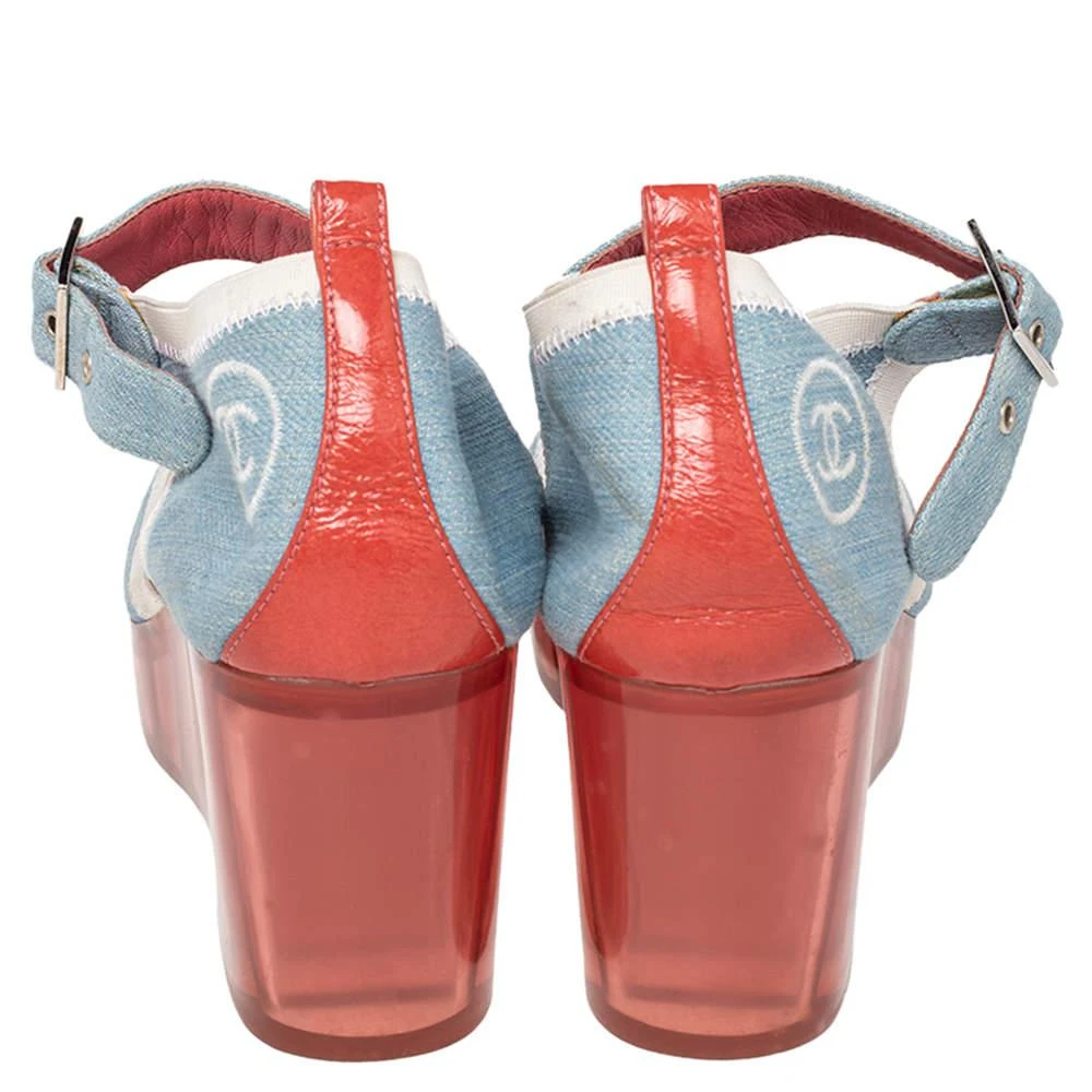 商品[二手商品] Chanel|Chanel Blue/Red Denim And Paten Leather CC Cap Toe Wedge Platform Ankle Strap Sandals Size 40,价格¥1925,第5张图片详细描述