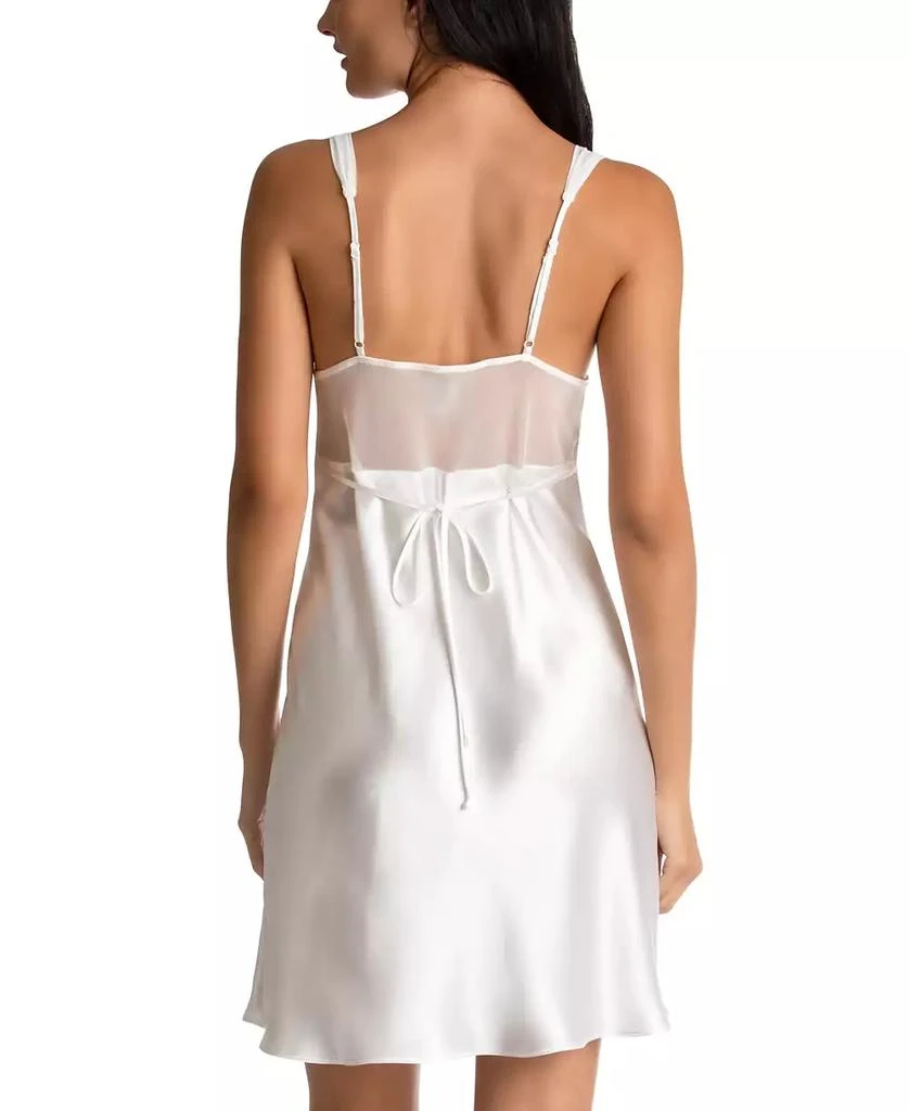 商品Linea Donatella|Sonya Embellished Bridal Satin Chemise Nightgown,价格¥179,第2张图片详细描述