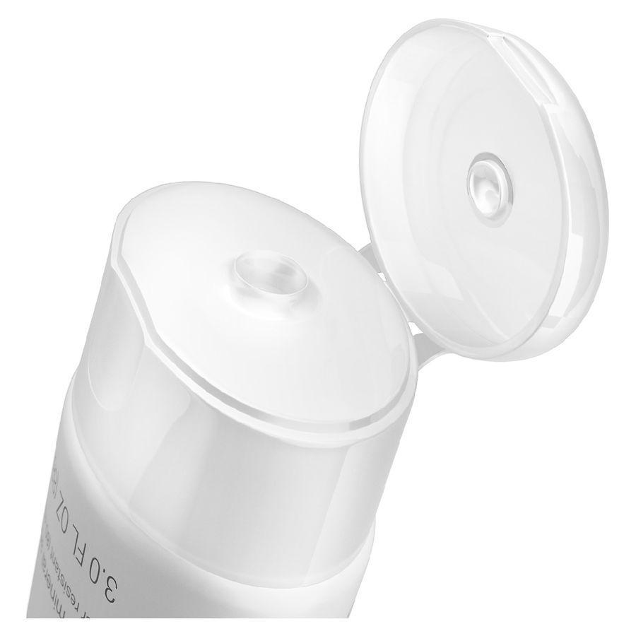 商品Neutrogena|Sensitive Skin Mineral Sunscreen Lotion SPF 60+ Fragrance-Free,价格¥55,第4张图片详细描述