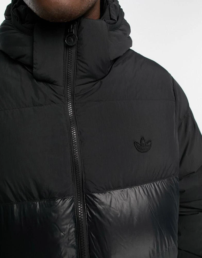 商品Adidas|adidas Originals down puffer jacket with hood in black,价格¥1074,第3张图片详细描述