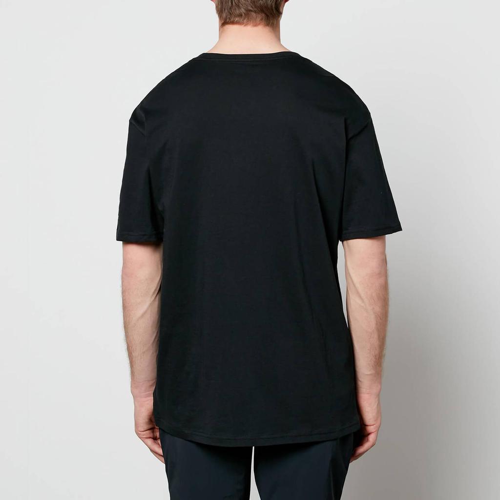 商品Columbia|Columbia Men's Basic Logo T-Shirt - Black,价格¥236,第4张图片详细描述