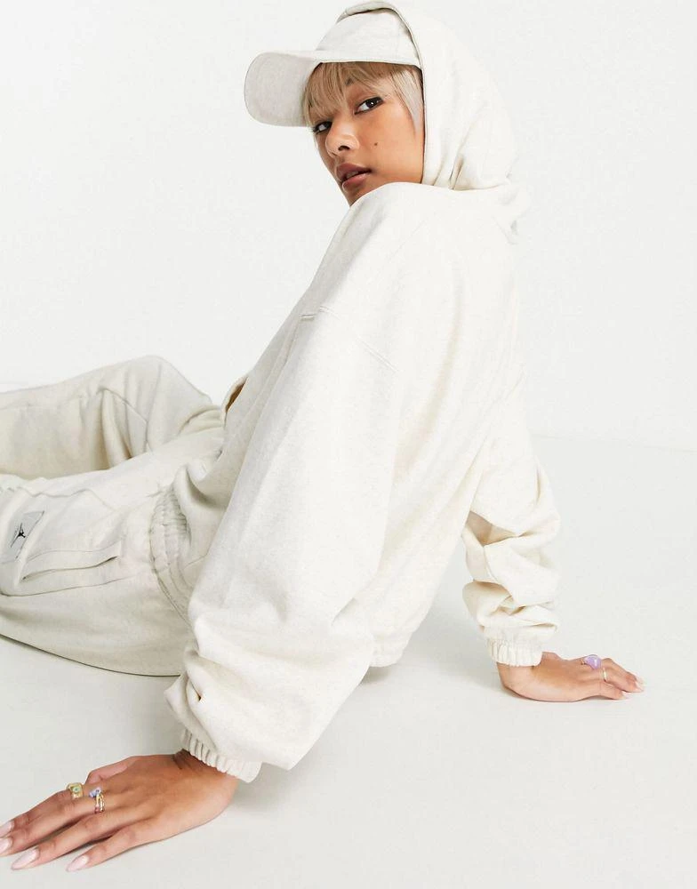 商品Jordan|Jordan essential fleece pull over hoodie in off white,价格¥406,第2张图片详细描述