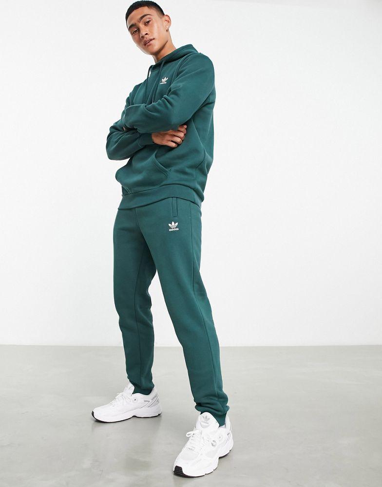 adidas Originals essentials joggers in mineral green商品第1张图片规格展示