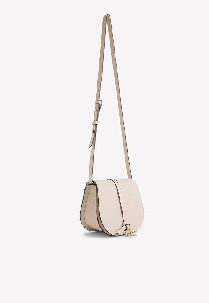 商品Chloé|Logo Charm Nano Saddle Bag,价格¥5567,第2张图片详细描述